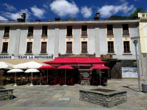 Hyper Center Charming Apt with view on MB Chamonix-Mont-Blanc